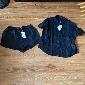 Quince Black Apparel Set